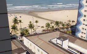 Apartamento de 1dormitório 19